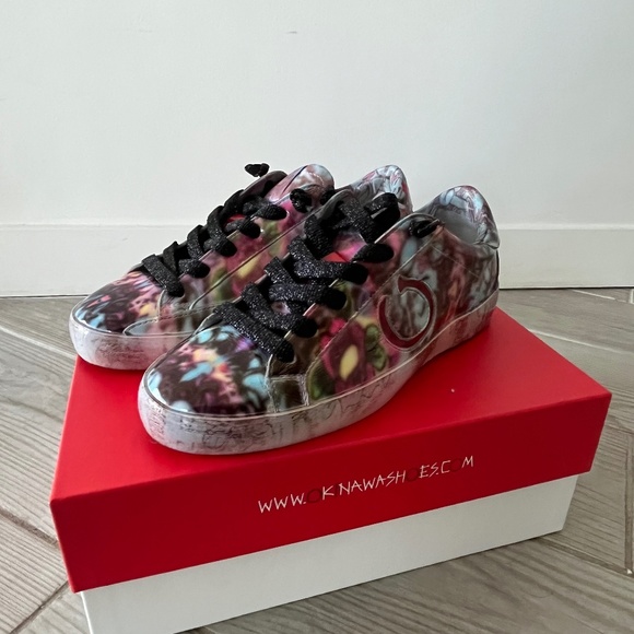 Okinawa shoes - Picture 1 of 3
